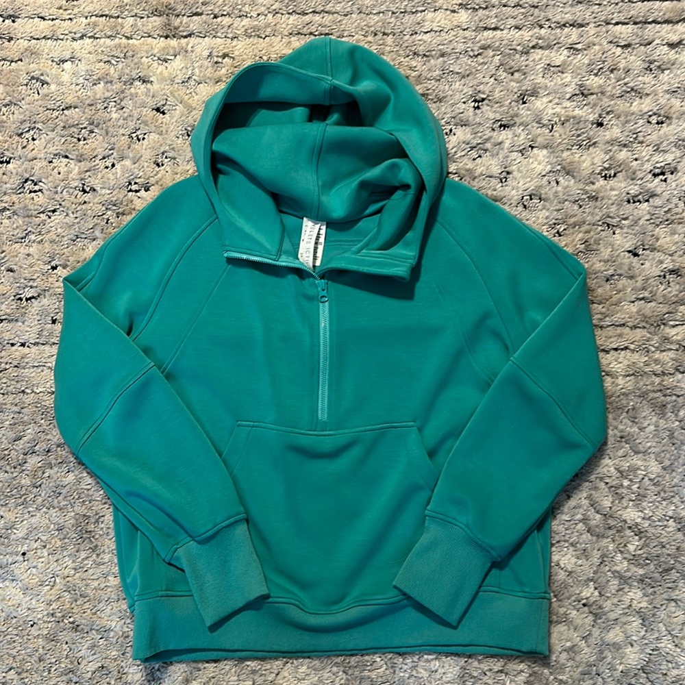 Hooded 1/4 zip pullover